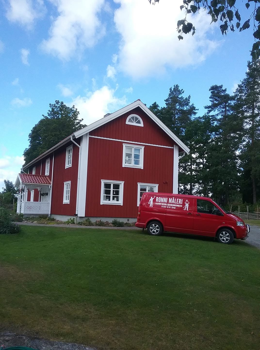 Snickerimålning utförd av Ronni Måleri